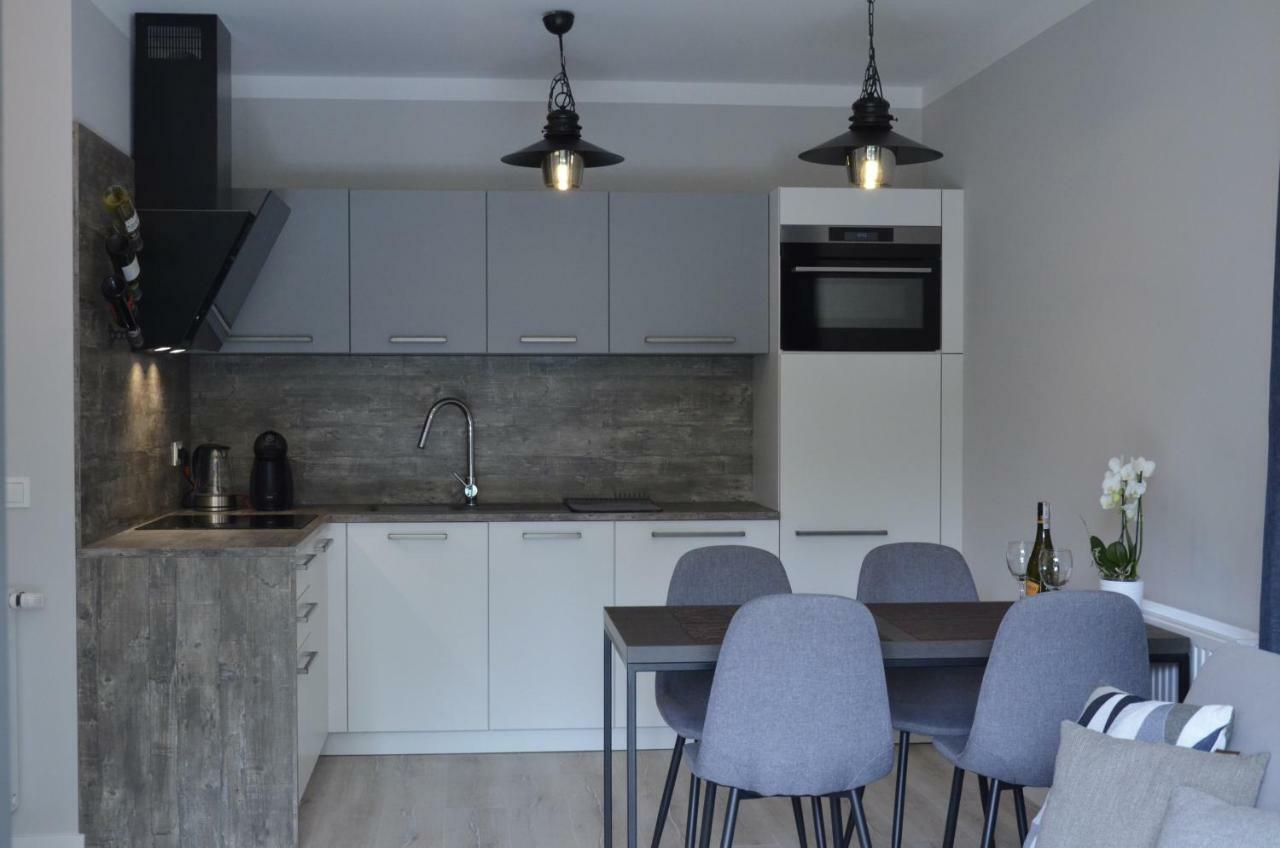 "10" Slonce Woda Las - Apartament No10 Garaz W Cenie Cedzyna Esterno foto